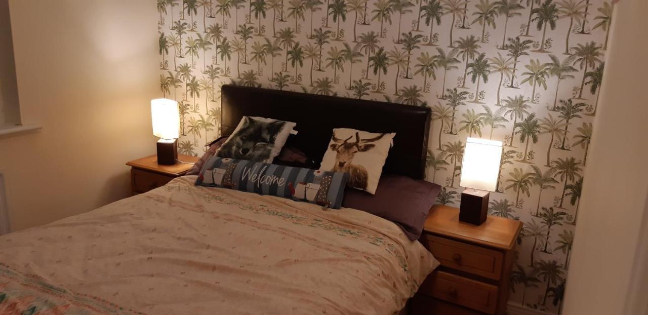 Apple Guest House Loughrea Exteriör bild